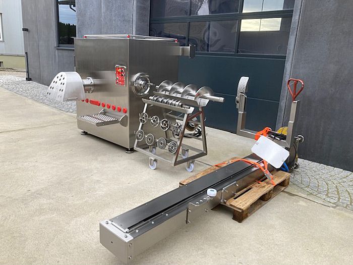 Grinder LASKA WW 160 with Loader