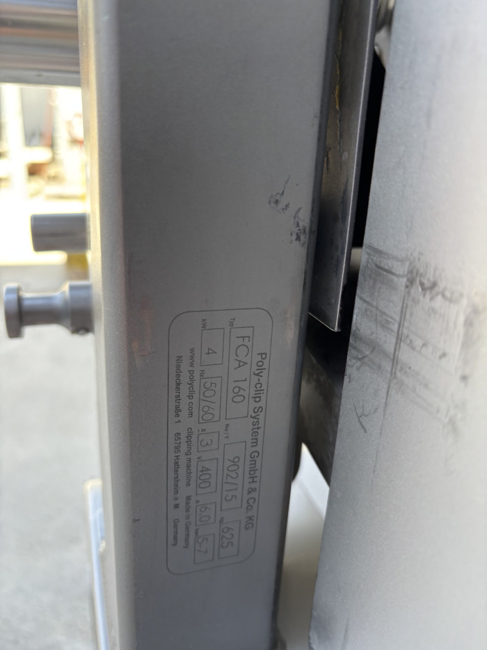 Poly Clip FCA 160