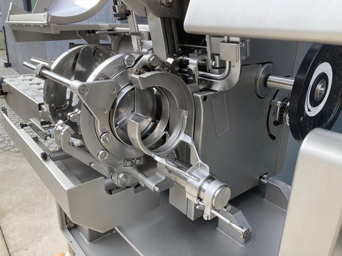 Poly Clip ICA 8700